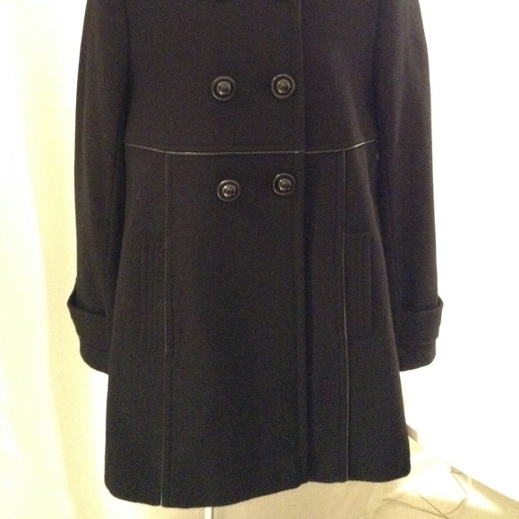 Last Chance for this COAT VIA BLACK WOOL PEA COAT A-LINE DOUBLE BREASTED 6 - Picture 2 of 7